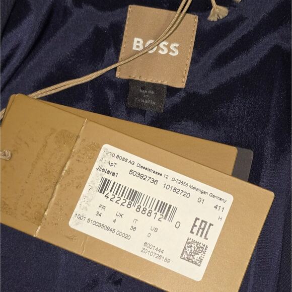 Hugo Boss Regular-fit blazer in Virgin Wool Women's Navy Blazer Size 0 New - Picture 15 of 15